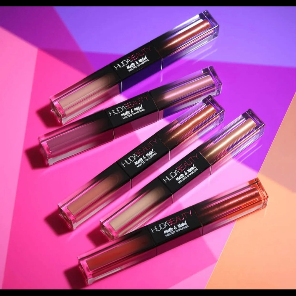 Huda Beauty Matte & Metal Melted Shadow